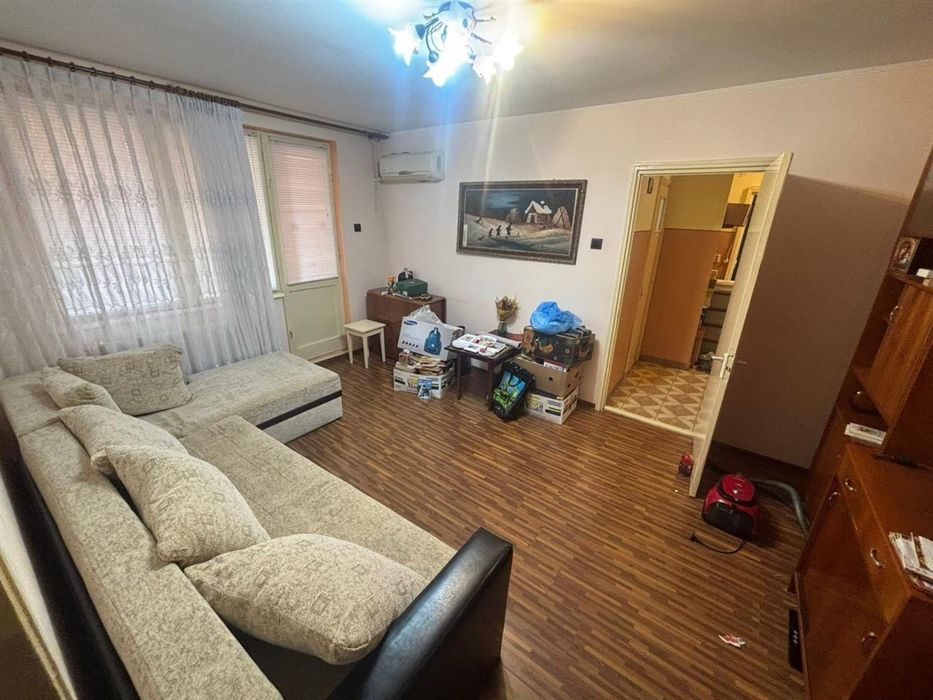 Proprietar – vând apartament 3 camere, 62 mp