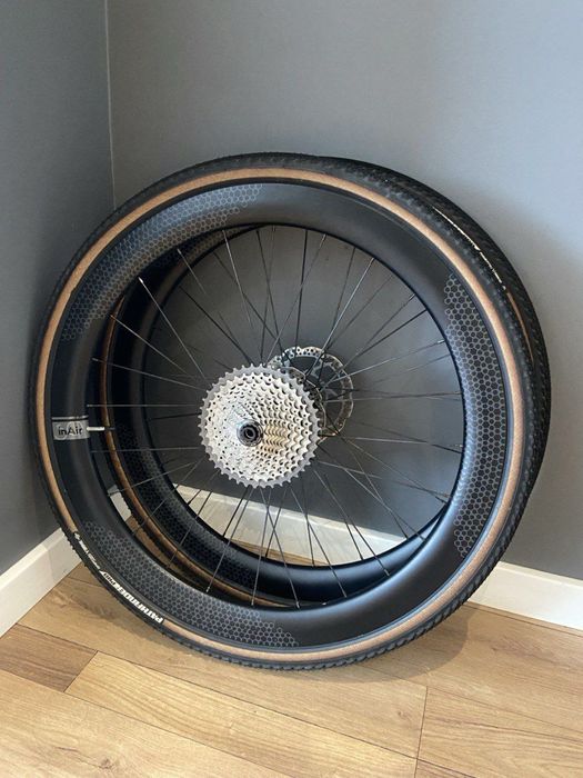 Продам Giant contend AR3