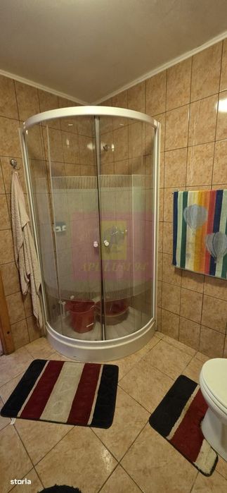 Vila cu 4 camere de vanzare in Busteni