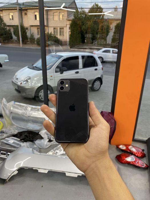 Iphone 11 64gb sirochna