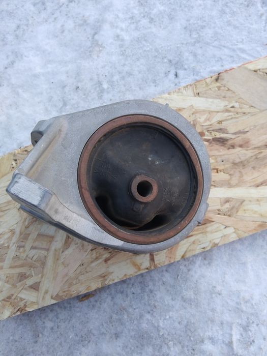 Продам подушку двс