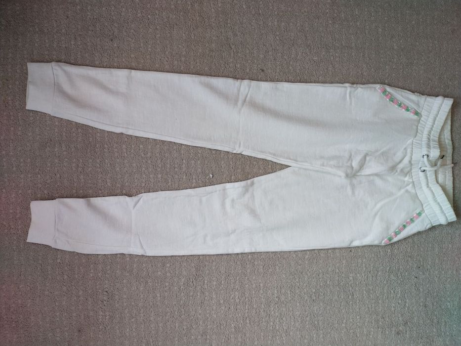 Продаются спортивные брюки