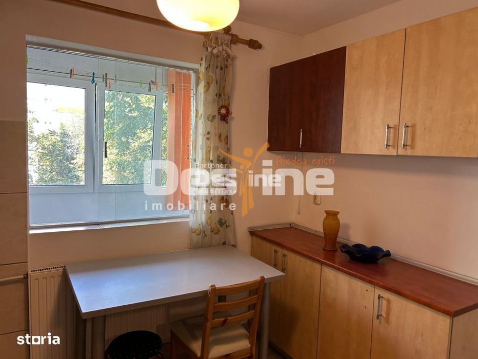 Chirie Apartament 3 camere 70 mp mobilat utilat loc - Drumul Taberei