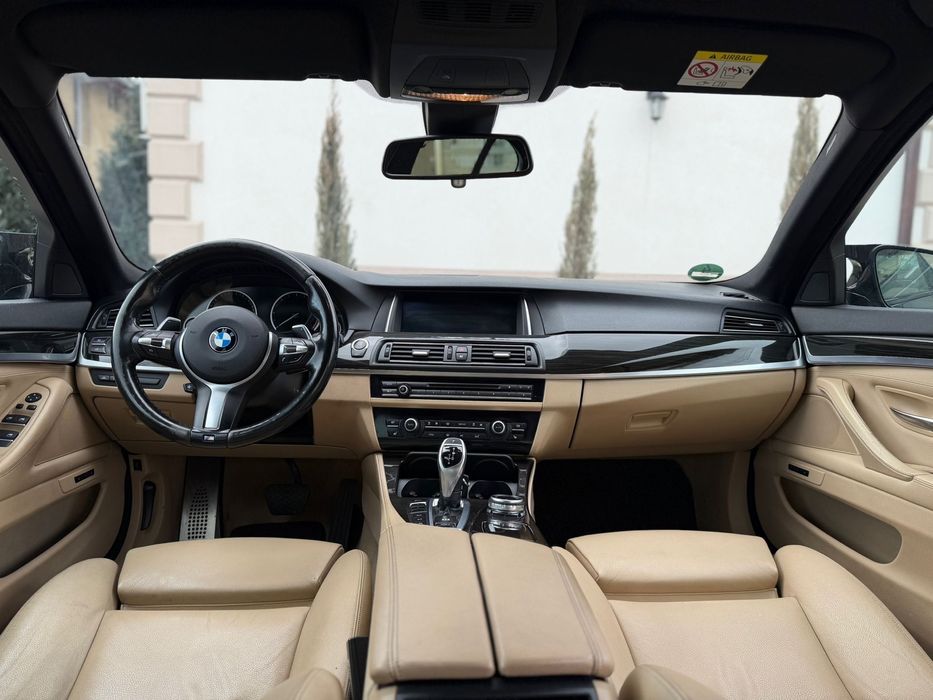Bmw seria 5  535 X Drive 313cp an2014 M-Pachet