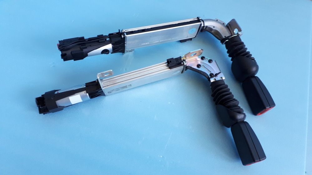 Пиропатрони за  Мерцедес  /Mercedes S w222