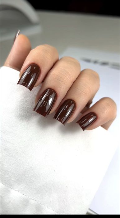 Нужна модель на маникюр.Бесплатно