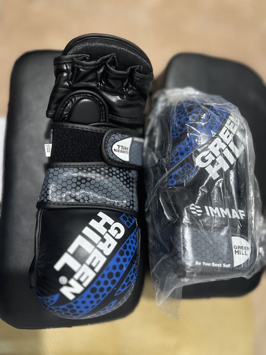 Продам Лапы и перчатки