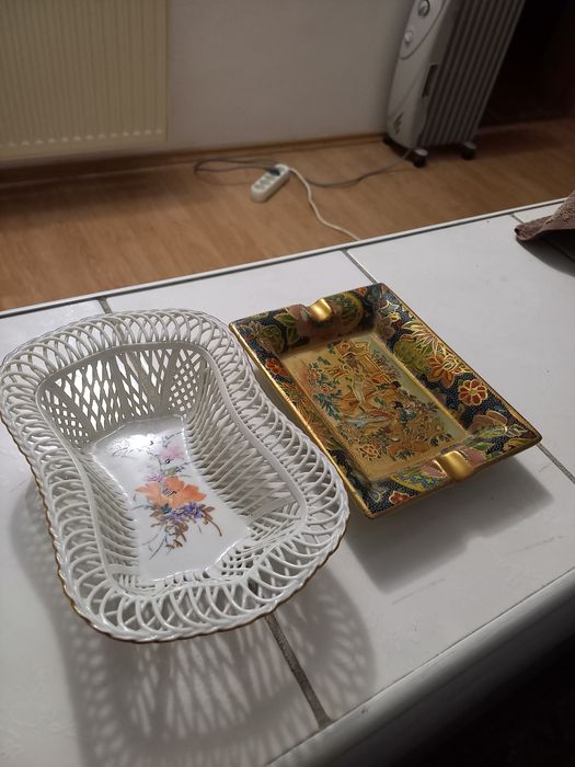 CADOU,Scrumiera,Tăvița Fine Portelan ASIA,UNICATE,câteva FILME RARE
