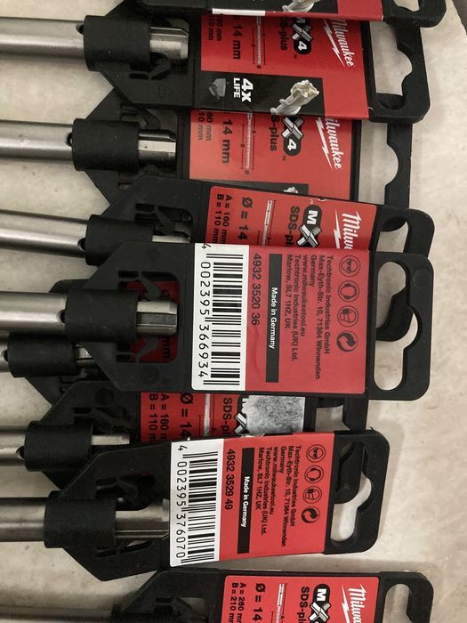 Burghiu Milwaukee Sds Plus MX4 14x160mm,14x210mm,14x260mm