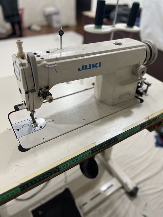 tikuv mashina. juki corporation.