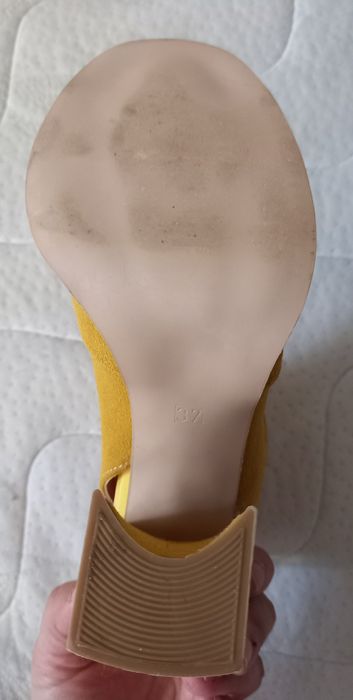 Дамски обувки - 37 номер без забележки