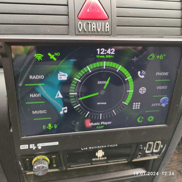 PROMO - Navigatie Android 15 1DIN Universala Ecran Retractabil Carplay