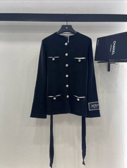 Дамска връхна дреха / жилетка Chanel