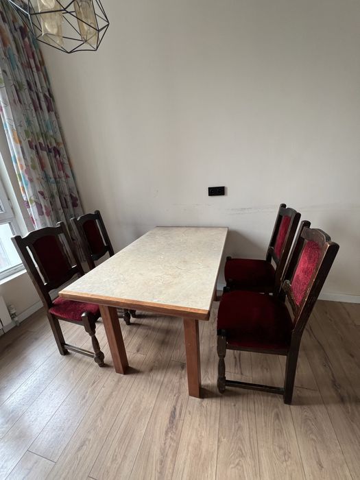 Продам стол со стульями