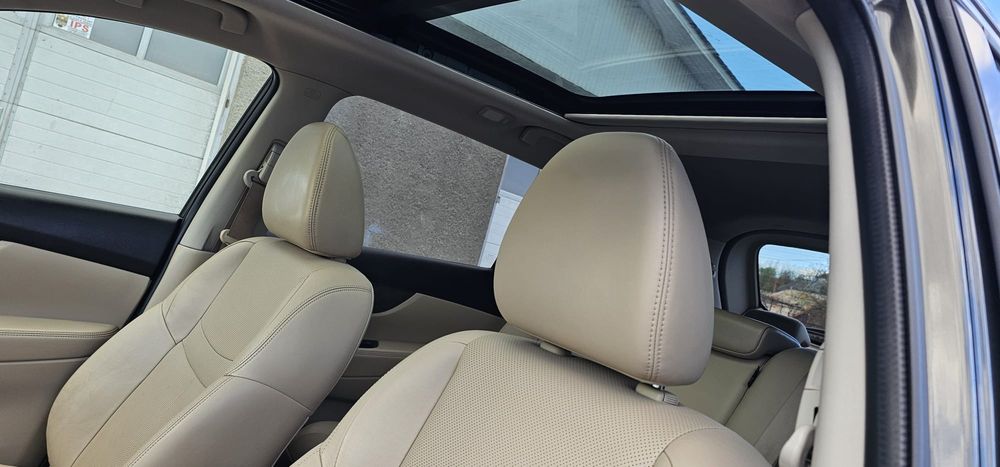 Nissan X-Trail 2015 Automat,7 locuri7 locuri