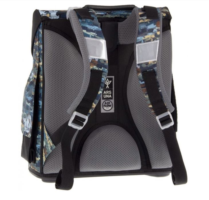 Ученическа раница Flying Sharks Compact