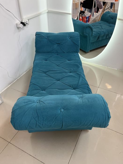 пуфик для магазина одежды