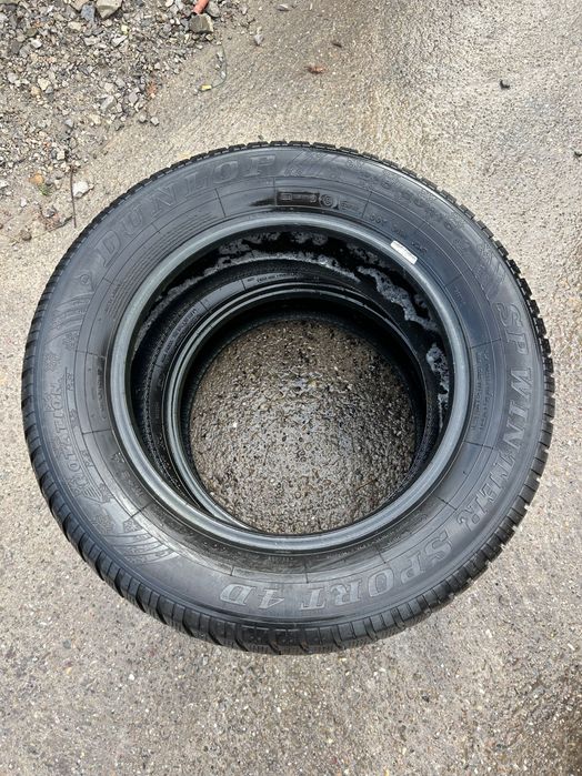 2 зимни гуми Dunlop 215/60/16