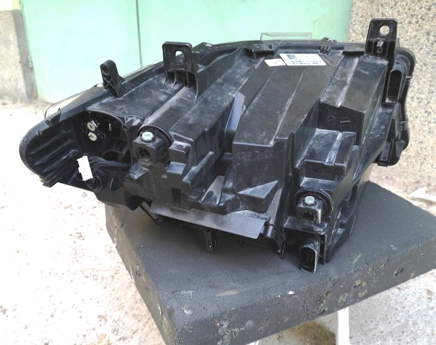 Оригинален фар Мерцедес Спринтер  Mercedes Sprinter Led