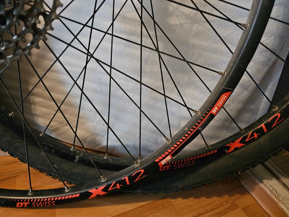 Set roti 29er dt swiss x412 butuci XT  12x148 si 15x100