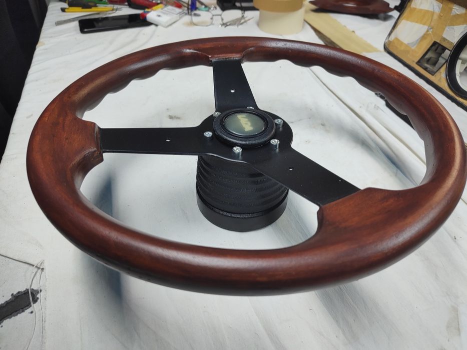 Ретро волан с маншон