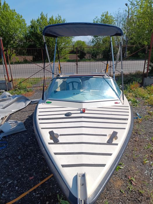 Barca cu peridoc schimb cu auto 4*4