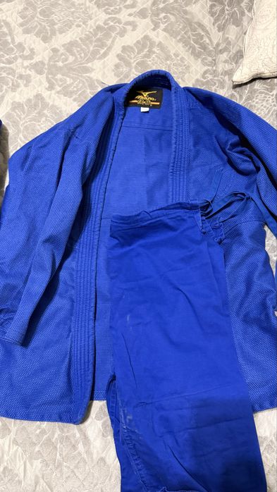 Два кимоно в синем цвете