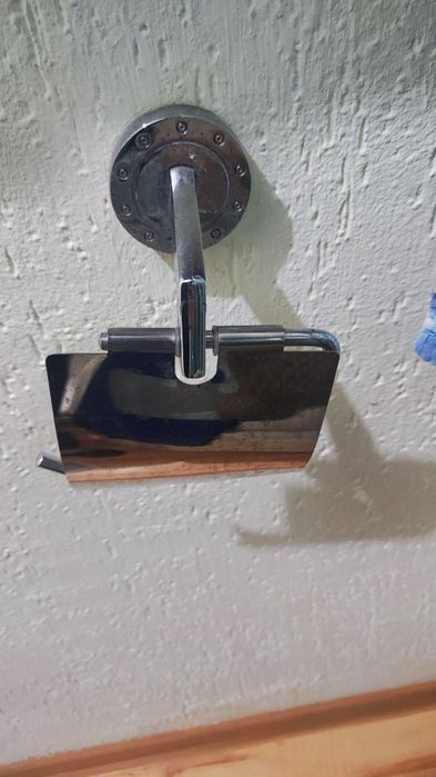 Продам шкаф б.у зеркало в подарок