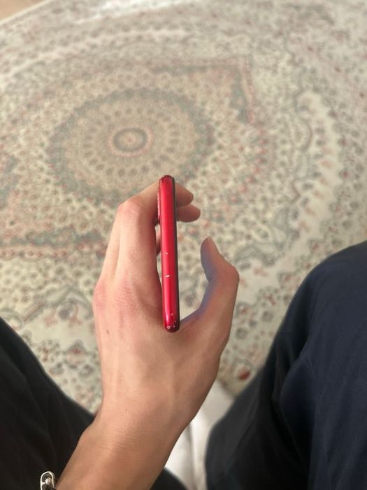iphone 8+ в хорошем состояние