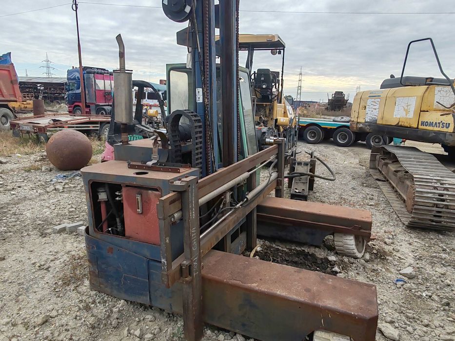 Dezmembrez stivuitor lateral MTS