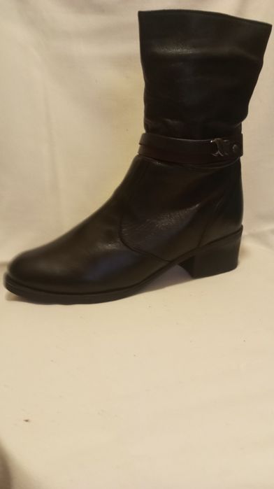 Ghete piele Nr.36