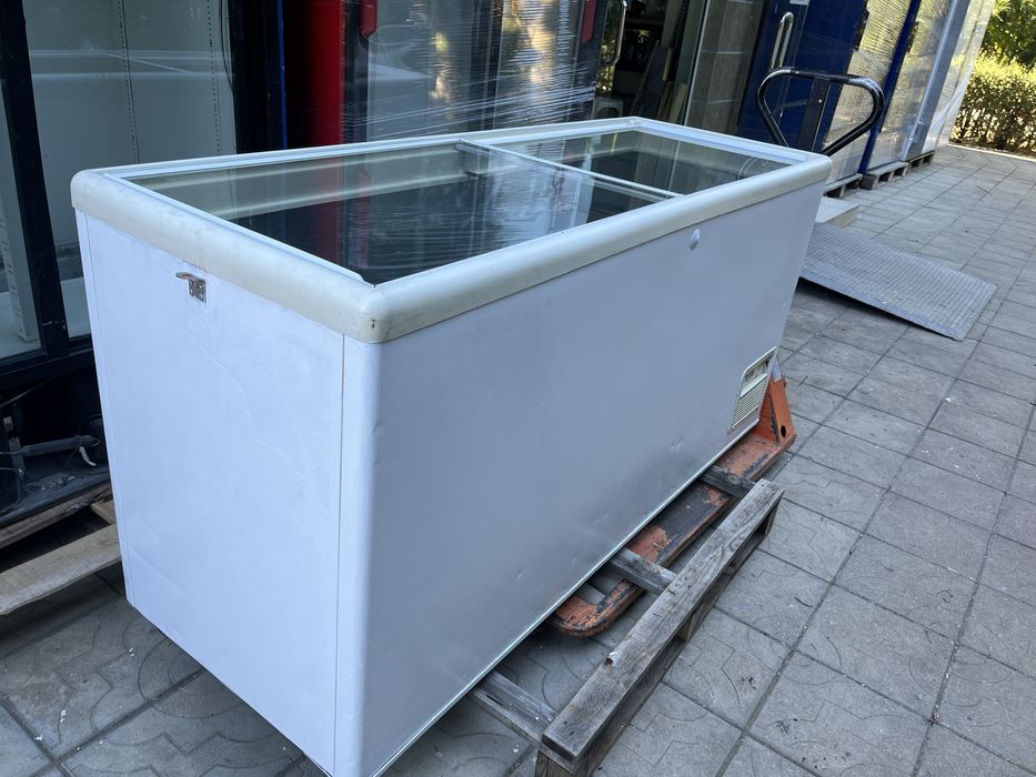 Фризер витрина фризер