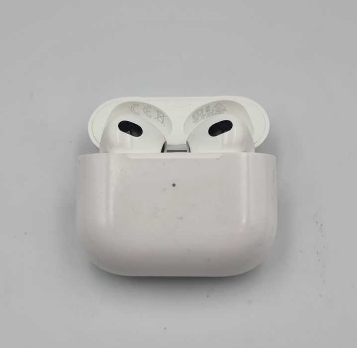 Amanet F28: Airpods Generația 3
