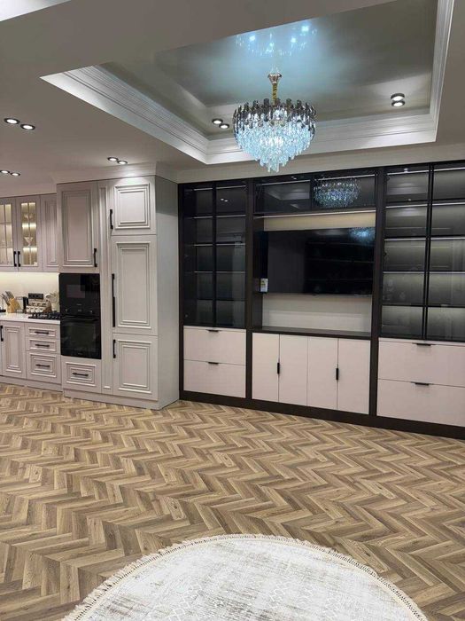 Продается 2х комнатная  квартира 73 м2 Евроремонт