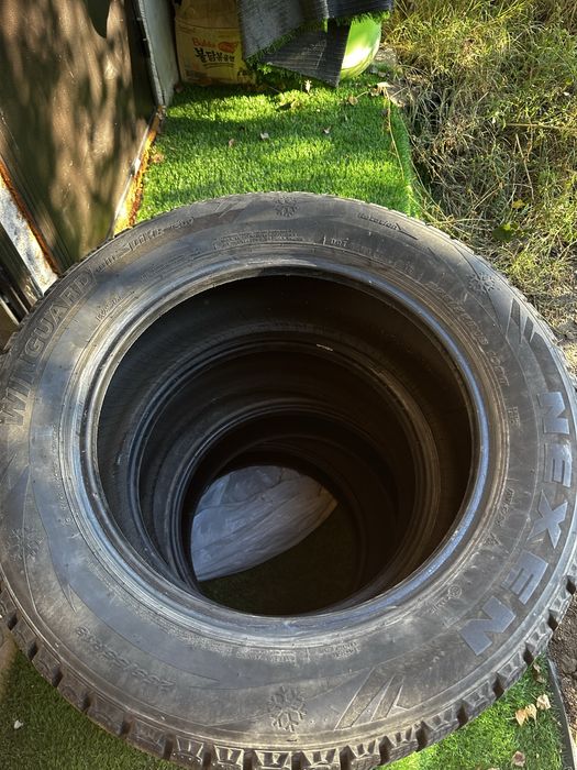 Зимние покрышки шипованые