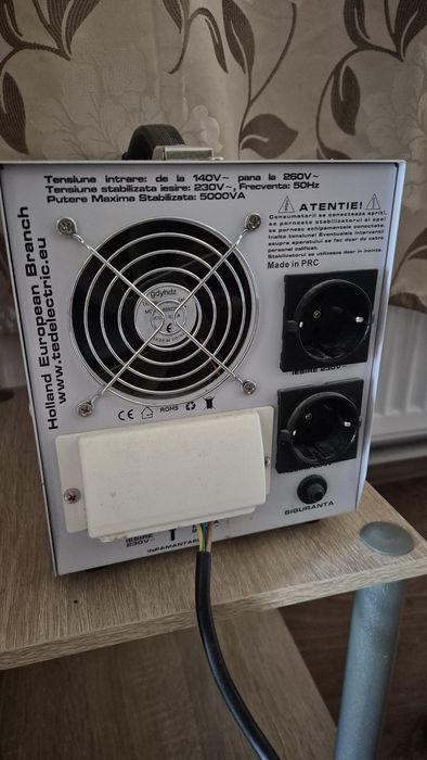 Stabilizator tensiune TED 5000 va (3000w)