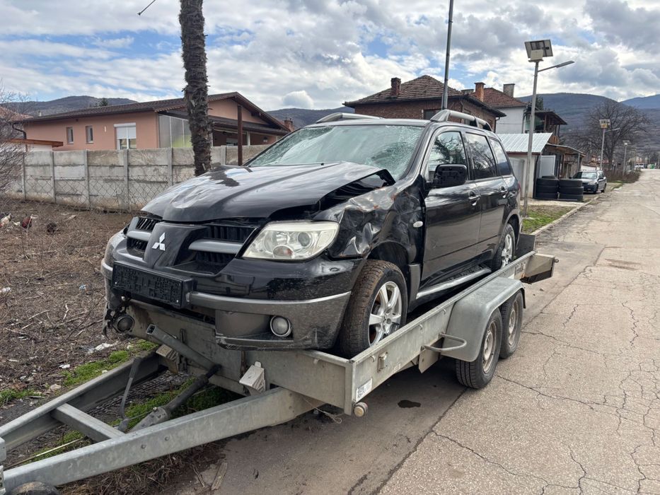 Mitsubishi outlander 2.0 i на части