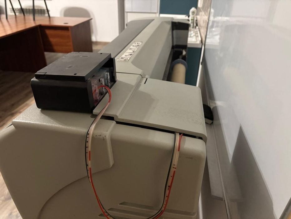 Струйный плоттер HP DesignJet 500 Plus