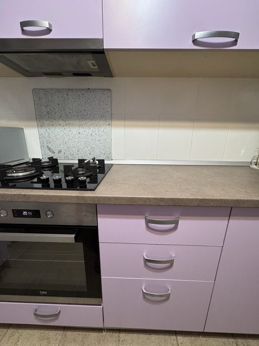 Mobila bucatarie la comanda, lila, stare buna