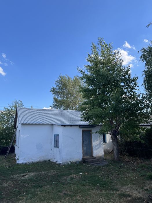 Продам дом в поселке Енбек