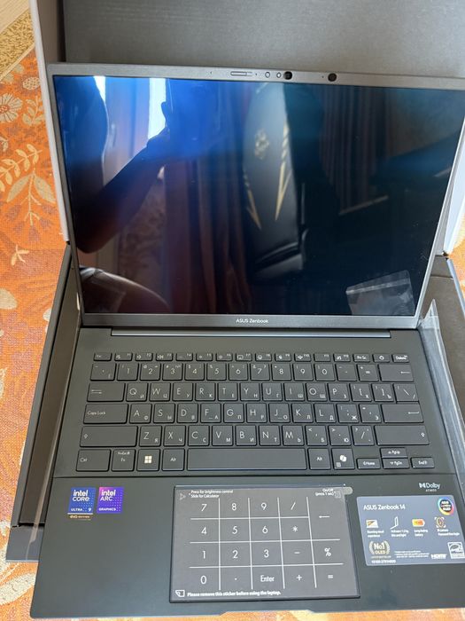 Ноутбук Asus zenbook 14