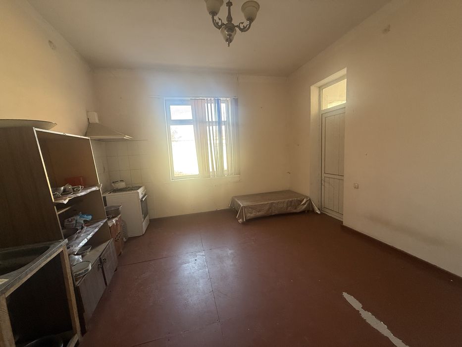 Срочно продается коттедж вдоль дороги (Ор Саёхат)