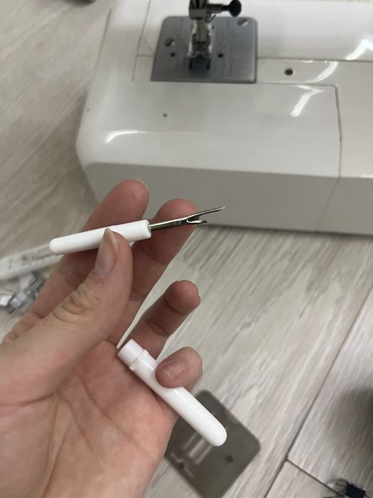 Швейная машинка Janome