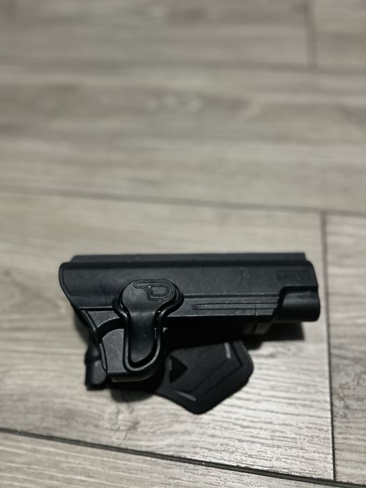 Amomax полимерен кобур за Colt 1911