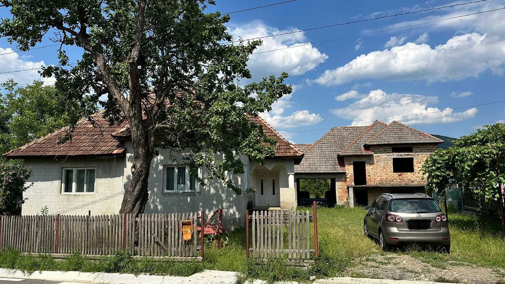 Vând casă în Bătarci