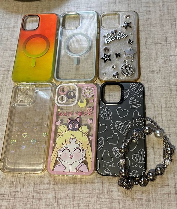 Отдам даром чехлы