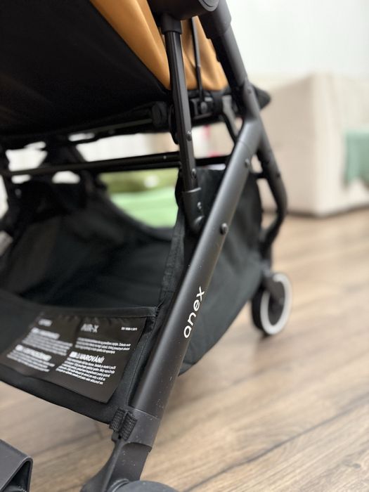 Детскач коляска Anex Air-X
