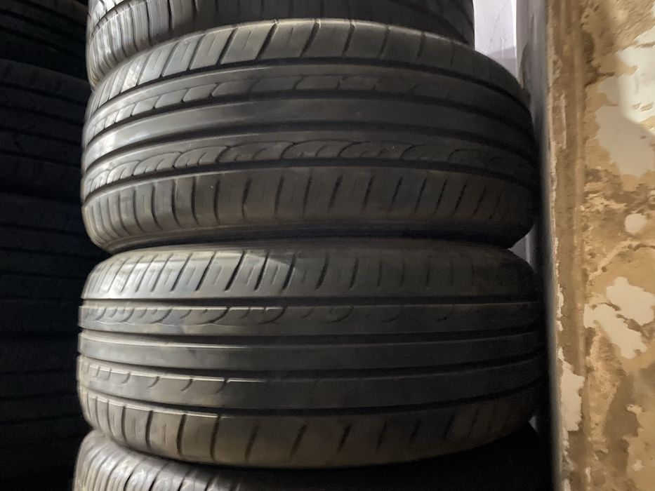 Шины Dunlop 205/55/16, 2шт