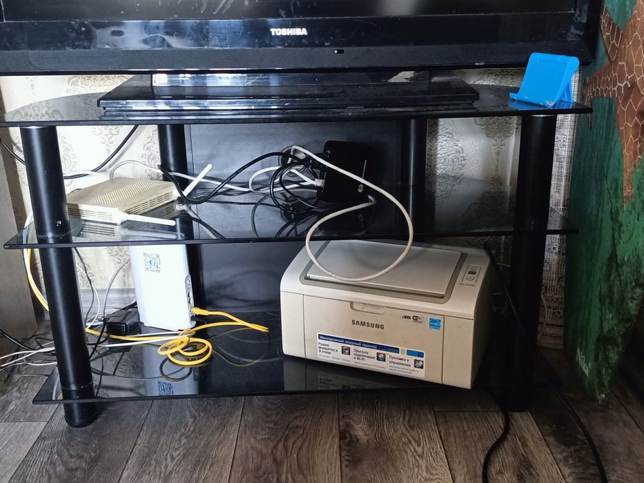 Тумба под телевизор