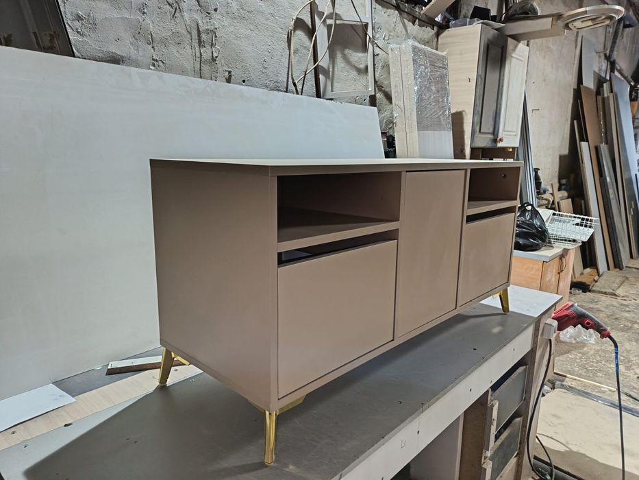 Тумба Тв новый продам